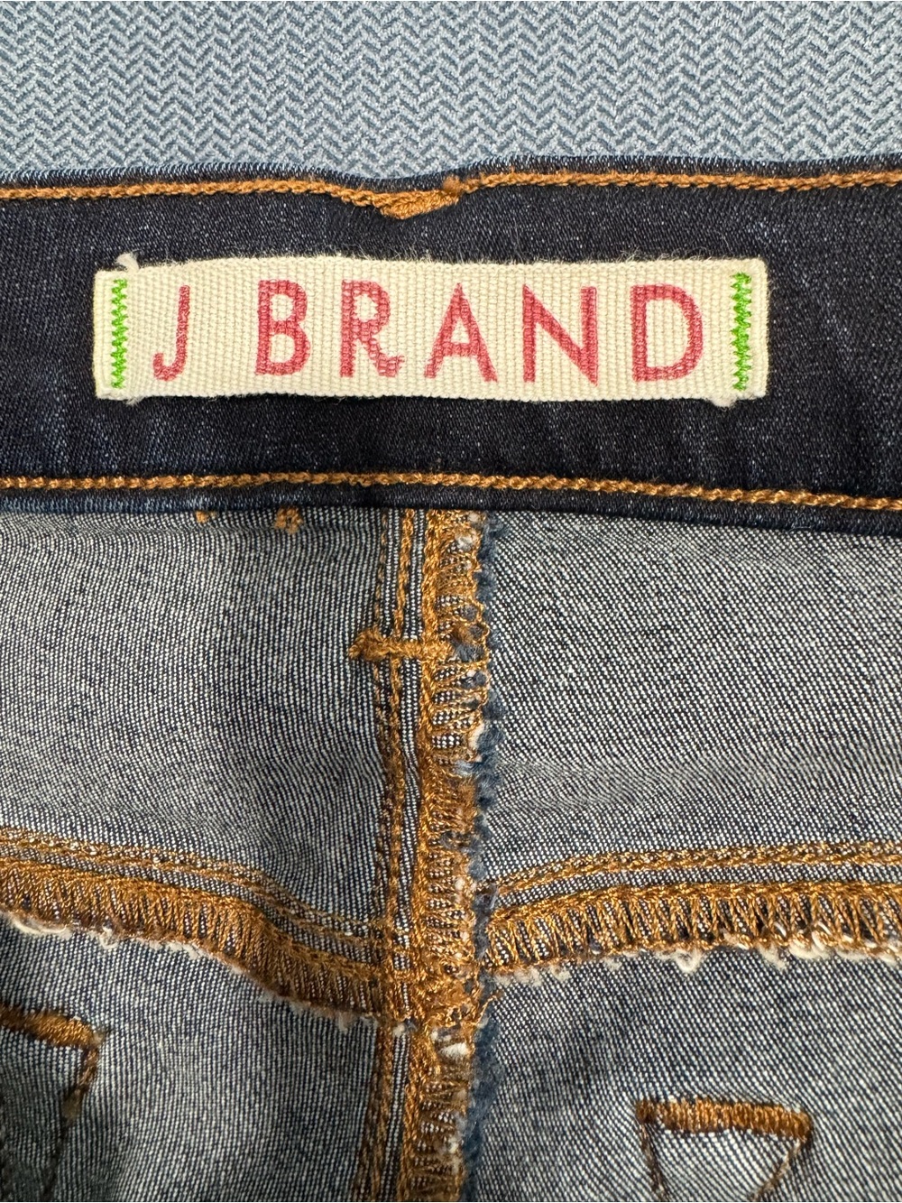 J Brand Dark Blue Skinny Jeans. Size 28 - Picture 5 of 9